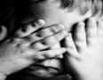 چرا کودکان مورد آزار قرار می گیرند؟